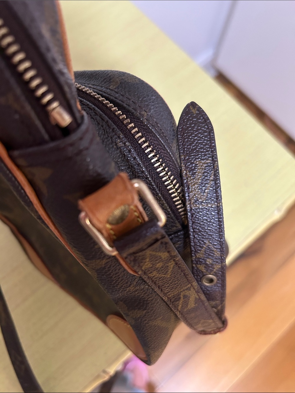 Louis Vuitton Monogram Crossbody Bag in Brown and Tan - Picture 13 of 13